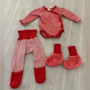 Striped full matching set baby outfit